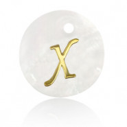 Shell pendant 15mm letter X Gold-White